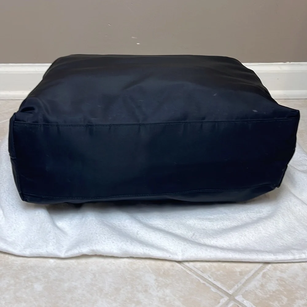 Prada Nylon tote bag - Picture 3 of 10